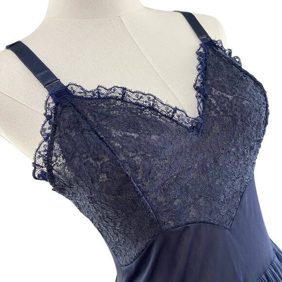 Vintage 50s Navy Lace & Nylon Chiffon Crystal Pleated Full Slip Dress Size S - Picture 5 of 9